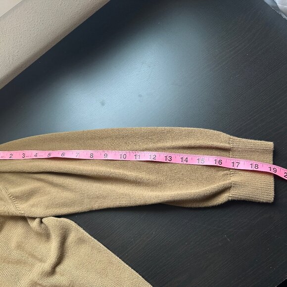 Everlane Olive Green 100% Cotton V-Neck Sweater - Picture 10 of 11